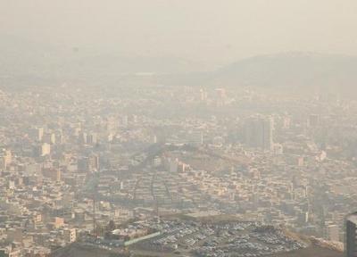 هوای تهران آلوده است