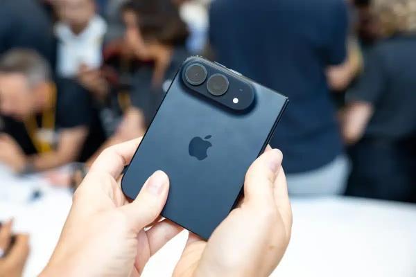 آیفون 18 پرو و آیفون Duo با مودم نو C2 اپل عرضه می شوند